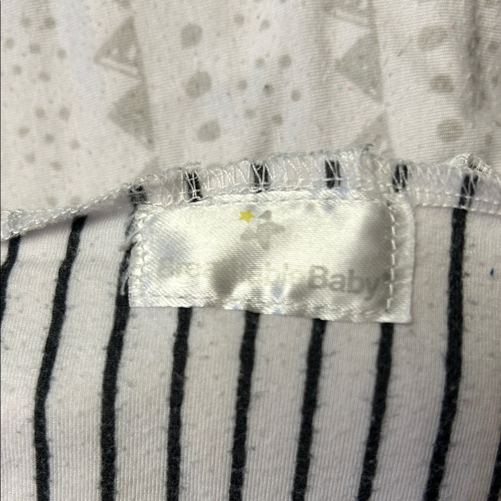 Baby Neutral Striped Stretchy Breathable Swaddles - Soft White & Black - Picture 2 of 4
